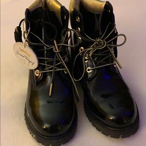 Women’s Black Patent Timberland Boots